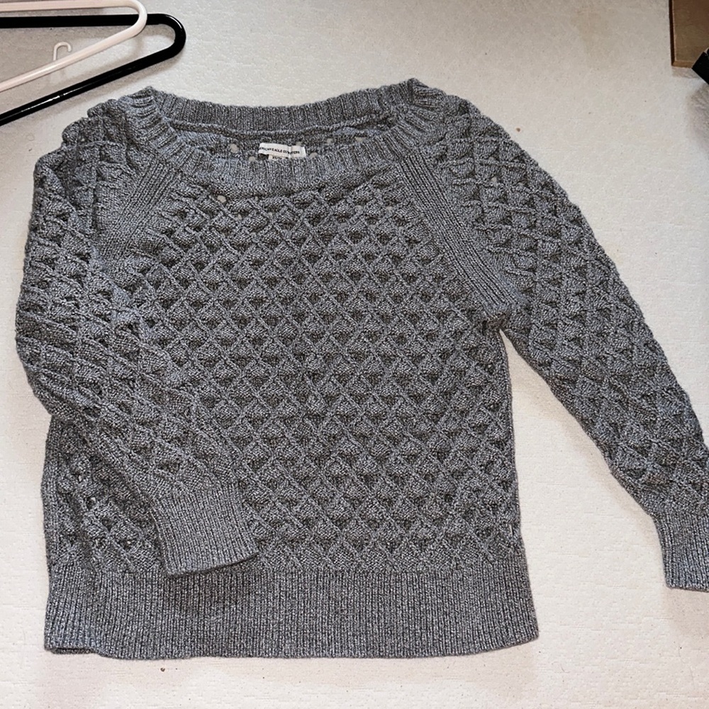 american eagle sweater
